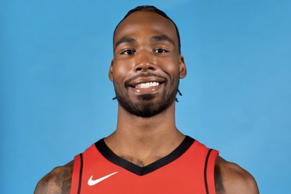 塔里-伊森续约僵局：火箭防守铁闸的未来何去何从？